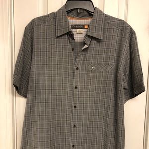 Men’s Quiksilver shirt